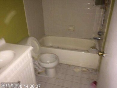 5206 Aldershot Dr, Lanham, MD 20706 - photo 3