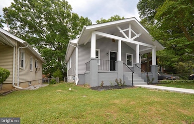 48 53rd Place SE, Washington, DC 20019 - photo 2