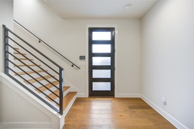 826 Wakefield Dr unit B, Houston, TX 77018 - photo 3