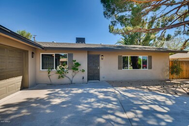 1015 E Myrtle Ave Phoenix AZ-large-003-0