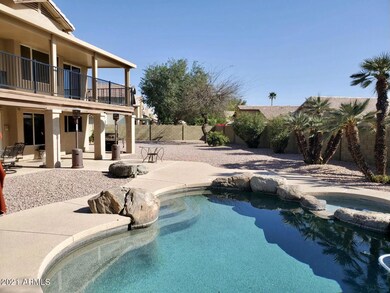 914 N Swallow Ln, Gilbert, AZ 85234 - photo 2