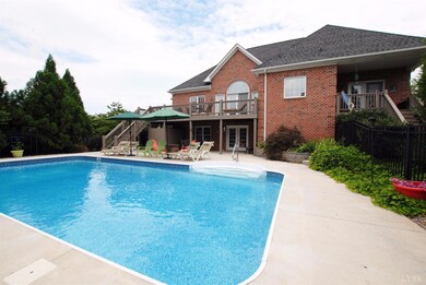 Beautiful private in ground pool and entertaining 