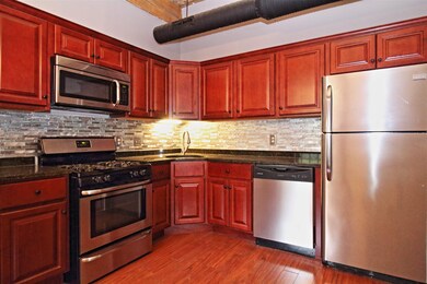 470 Silver St unit 214, Manchester, NH 03103 - photo 3