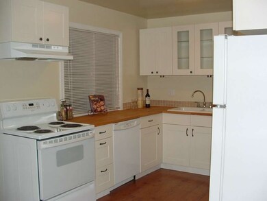 2315 S Pinebrook Ln, Des Moines, WA 98198 - photo 5