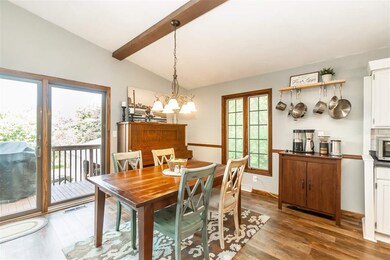 1628 Grandview Ct, Cedar Falls, IA 50613 - photo 7