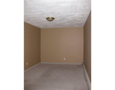 336 Killingly St unit G, Providence, RI 02909 - photo 6