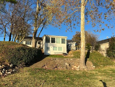 419 W Water St, Newburgh, IN 47630 - photo 4