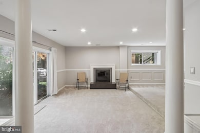 3769 Persimmon Cir, Fairfax, VA 22031 - photo 6