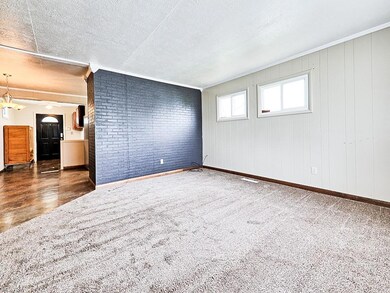 4120 Camden Ave, Lorain, OH 44055 - photo 7