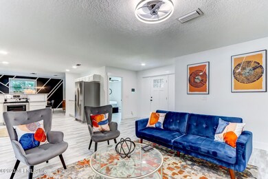 8358 Sanlando Ave, Jacksonville, FL 32211 - photo 6