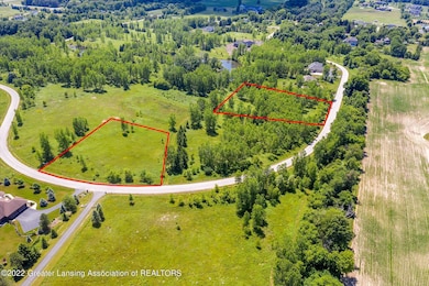 91-Swallowtail-Ln-WindowStill-Re (15)