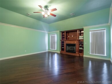 1211 Rosewood, McAlester, OK 74501 - photo 4