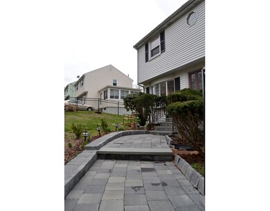 27 Parkview Rd, Waltham, MA 02452 - photo 3