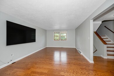 7 Jacoby Cir unit U136, Nashua, NH 03062 - photo 4