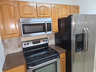 8917 NW 28th Dr unit C, Coral Springs, FL 33065 - photo 2