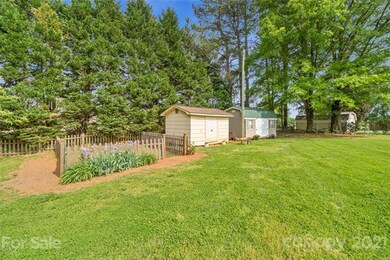 1837 Kenmore Dr unit 12, Statesville, NC 28625 - photo 5