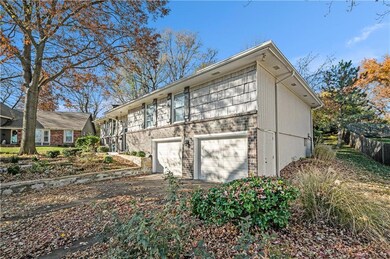 9903 W 65th Dr, Shawnee, KS 66203 - photo 4