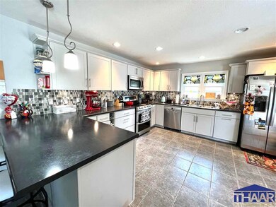 2305 Warren St, Terre Haute, IN 47803 - photo 3