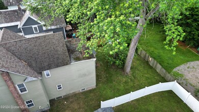 18 Garfield St, Glens Falls, NY 12801 - photo 4