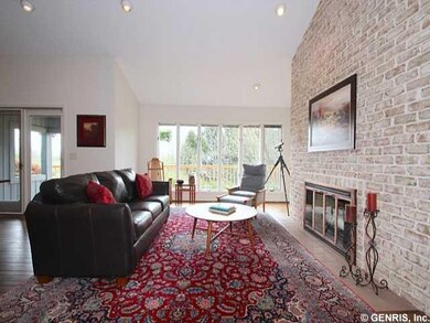 Great Room Both the great room and family room fea