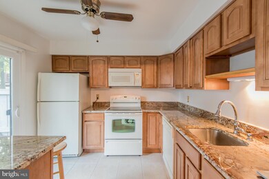 10960 Trotting Ridge Way, Columbia, MD 21044 - photo 4