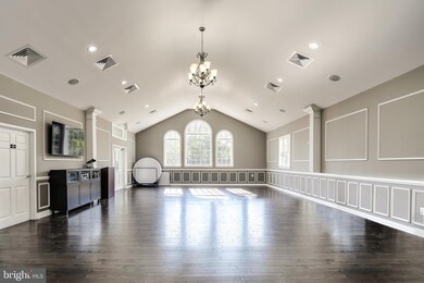 2224 Hollowoak Dr, Hanover, MD 21076 - photo 3