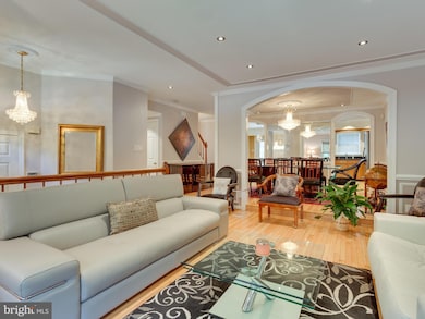 9663 Britford Dr, Burke, VA 22015 - photo 4