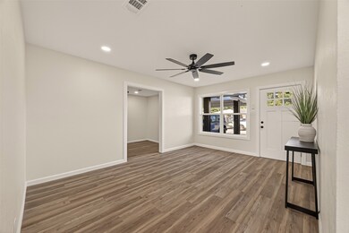 264 Parker Rd, Houston, TX 77076 - photo 7