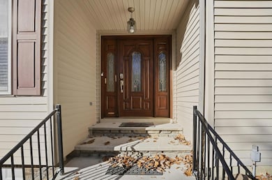 1128 Cottonwood Dr, Loveland, OH 45140 - photo 2