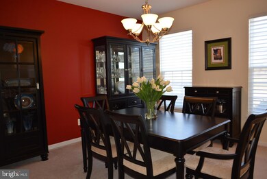 44024 Delphinium Dr, California, MD 20619 - photo 5