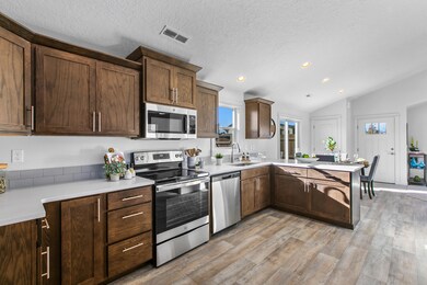 Austin - Kitchen