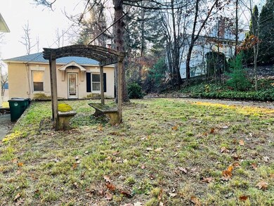 122 Ashburnham Hill Rd, Fitchburg, MA 01420 - photo 2