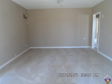 15853 N Mojave St, Mojave, CA 93501 - photo 2