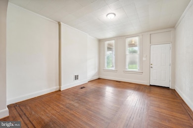 2934 Clifton Park Terrace, Baltimore, MD 21213 - photo 5