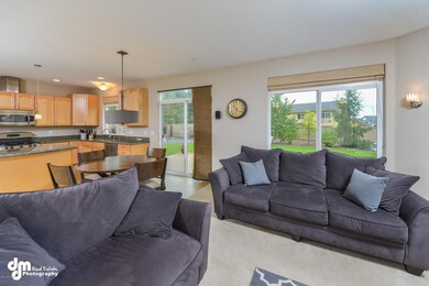 Living Room_9052-FULL