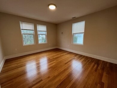 121 Washington St unit 2, Wellesley Hills, MA 02481 - photo 7