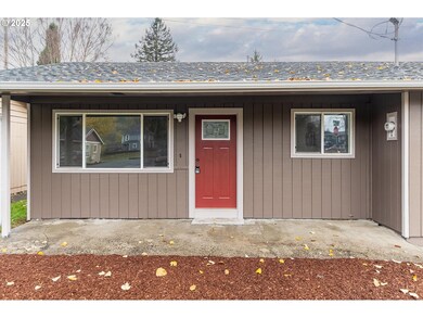1114 N 1st Ave, Kelso, WA 98626 - photo 5