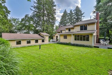 7 Columbia Ave, Nashua, NH 03064 - photo 4