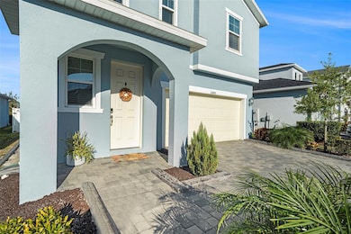 33893 Floating Heart Ct, Wesley Chapel, FL 33545 - photo 2