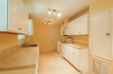Unit A kitchen