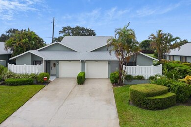 6654 SE Yorktown Dr, Hobe Sound, FL 33455 - photo 3