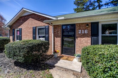 216 Mapleleaf Rd, Statesville, NC 28625 - photo 2