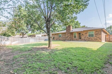 2013 Memphis Dr, Bedford, TX 76022 - photo 5