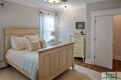 212 E 55th St, Savannah, GA 31405 - photo 4