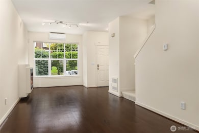 1900 17th Ave NE, Issaquah, WA 98029 - photo 5