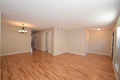 14355 Lost Meadow Ln, Houston, TX 77079 - photo 6