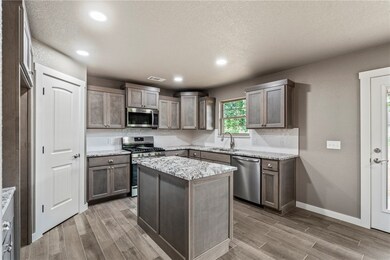 508 Pioneer Ln, Gentry, AR 72734 - photo 3