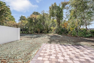 Back yard pavers patio