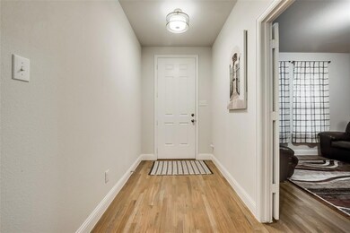 1546 Grassy Meadows Dr, Joshua, TX 76058 - photo 4