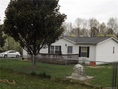 36 Bittersweet Dr unit 17, Hendersonville, NC 28792 - photo 2